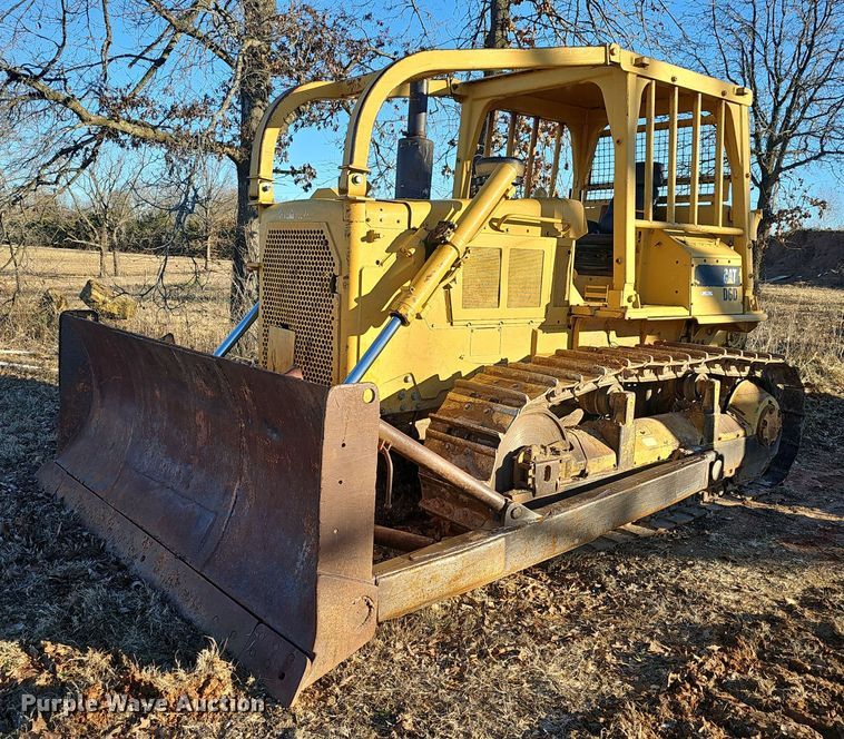 image for item NP9375 1981 Caterpillar D6D dozer