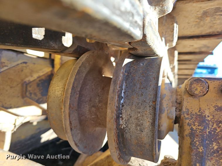 image for item NP9375 1981 Caterpillar D6D dozer