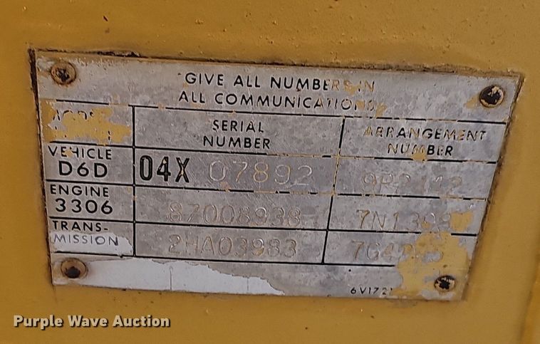 image for item NP9375 1981 Caterpillar D6D dozer