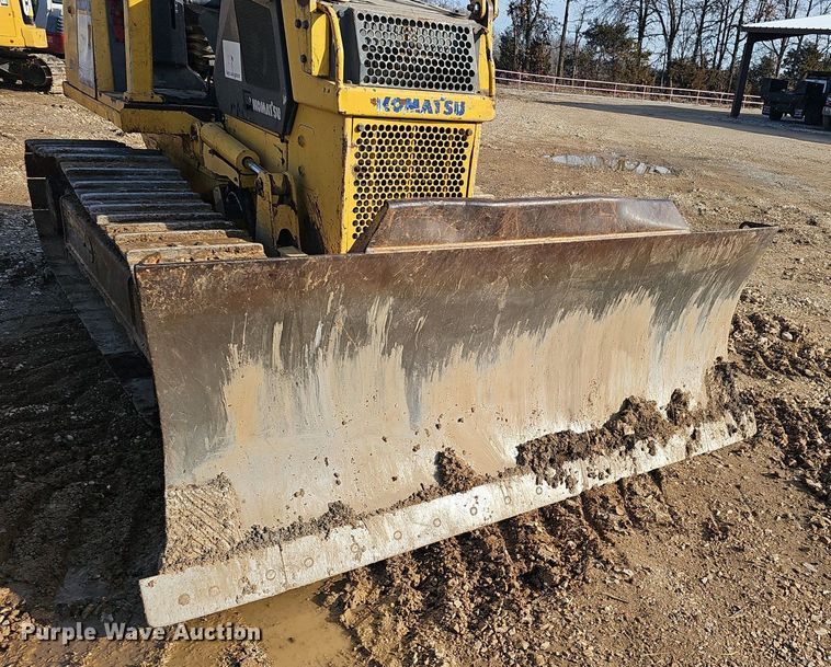 image for item NP9379 2007 Komatsu D39 EX-21 dozer