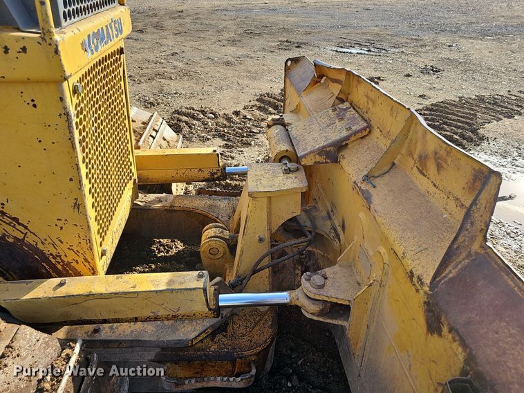 image for item NP9379 2007 Komatsu D39 EX-21 dozer