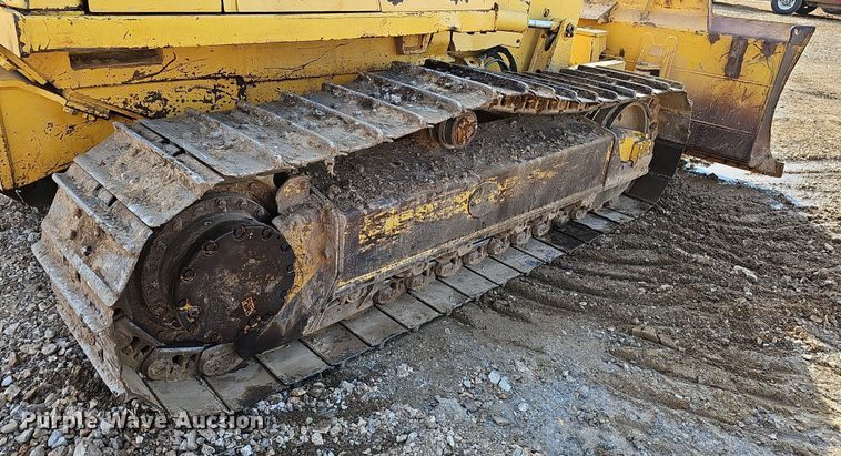 image for item NP9379 2007 Komatsu D39 EX-21 dozer