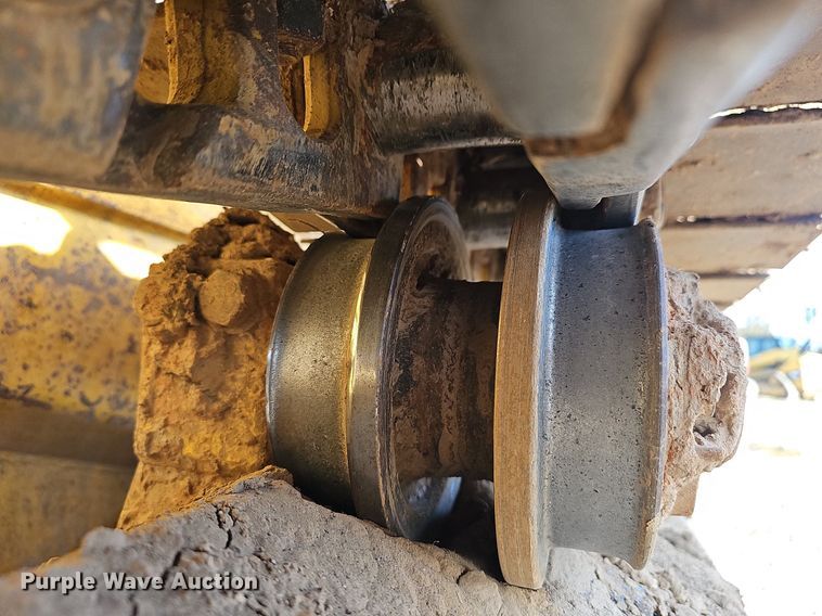 image for item NP9379 2007 Komatsu D39 EX-21 dozer