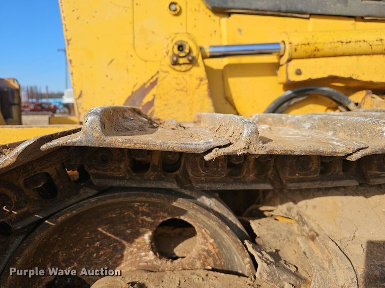 image for item NP9379 2007 Komatsu D39 EX-21 dozer
