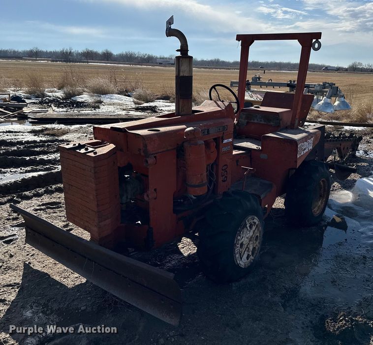 image for item NS9206 Ditch Witch  R65 trencher