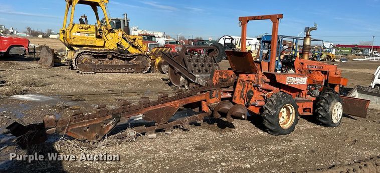 image for item NS9206 Ditch Witch  R65 trencher
