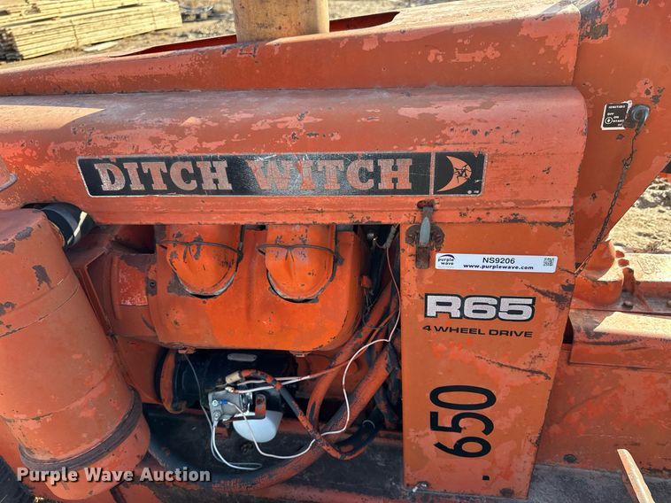 image for item NS9206 Ditch Witch  R65 trencher