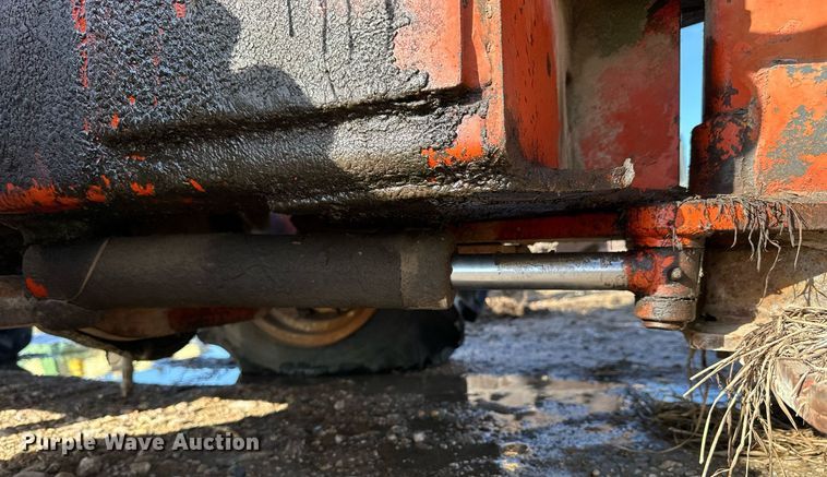 image for item NS9206 Ditch Witch  R65 trencher