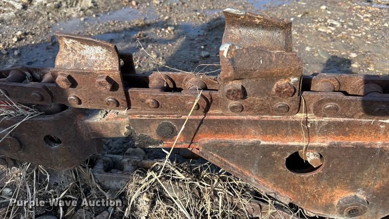 image for item NS9206 Ditch Witch  R65 trencher