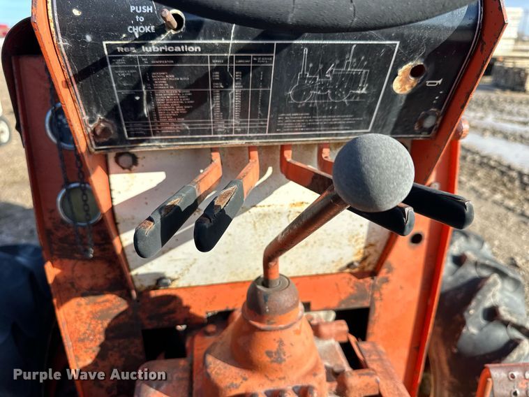 image for item NS9206 Ditch Witch  R65 trencher