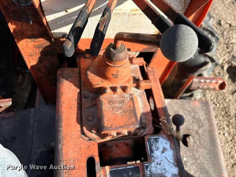 image for item NS9206 Ditch Witch  R65 trencher