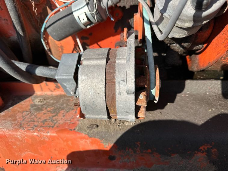 image for item NS9206 Ditch Witch  R65 trencher