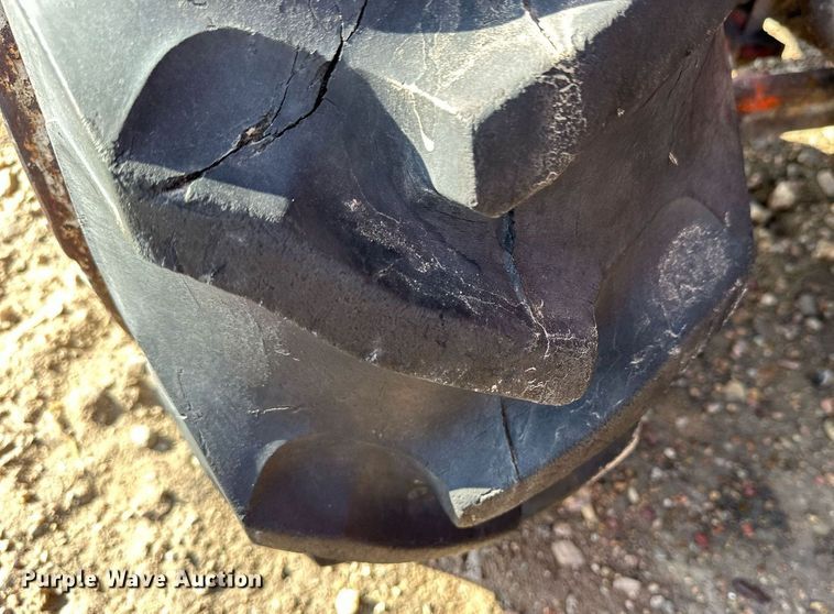 image for item NS9206 Ditch Witch  R65 trencher