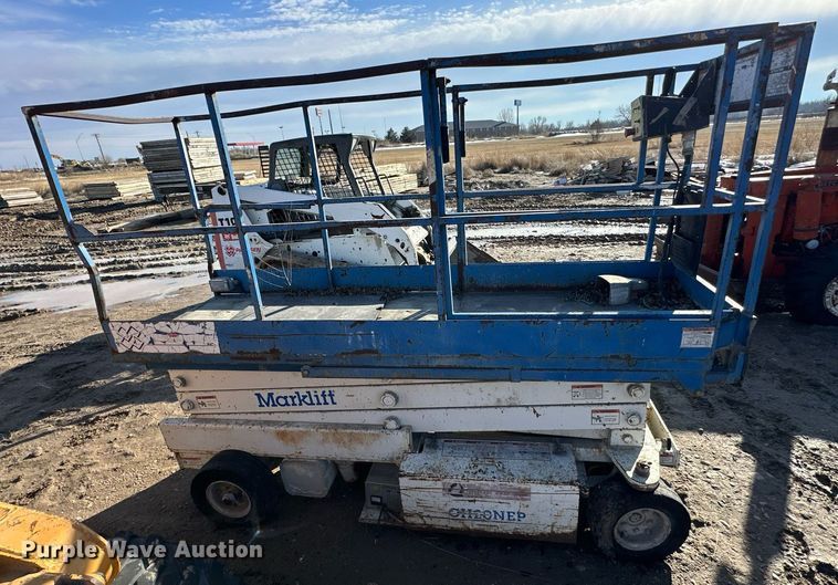 image for item NS9207 Marklift CH20NEP scissor lift