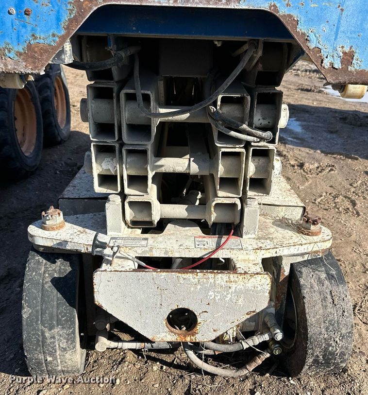 image for item NS9207 Marklift CH20NEP scissor lift