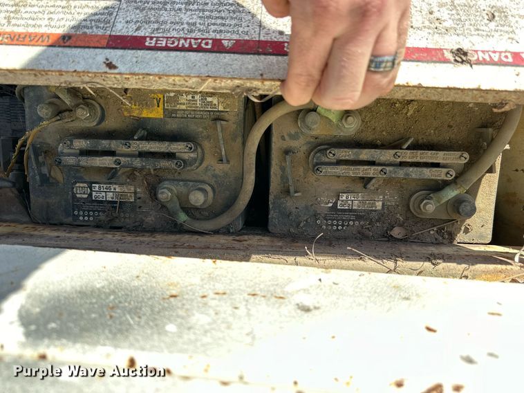 image for item NS9207 Marklift CH20NEP scissor lift