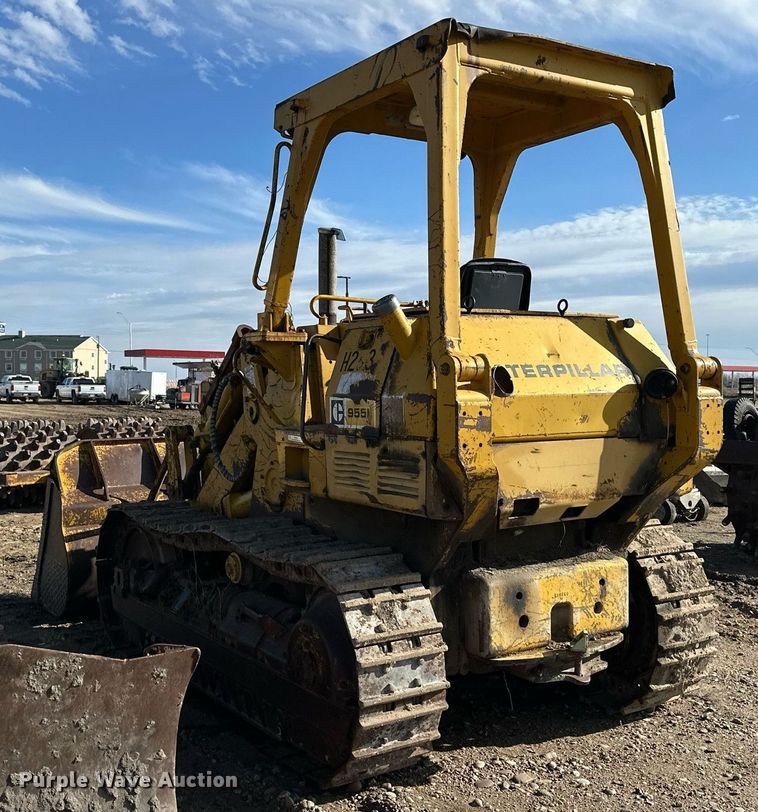image for item NS9210 1979 Caterpillar 955L track loader