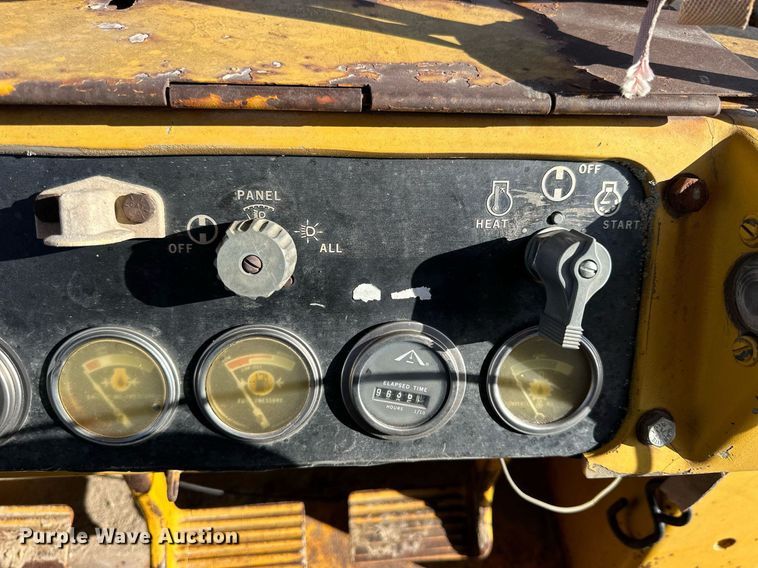image for item NS9210 1979 Caterpillar 955L track loader