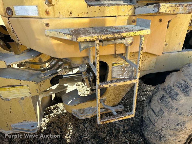 image for item NS9213 1984 Caterpillar 926 wheel loader