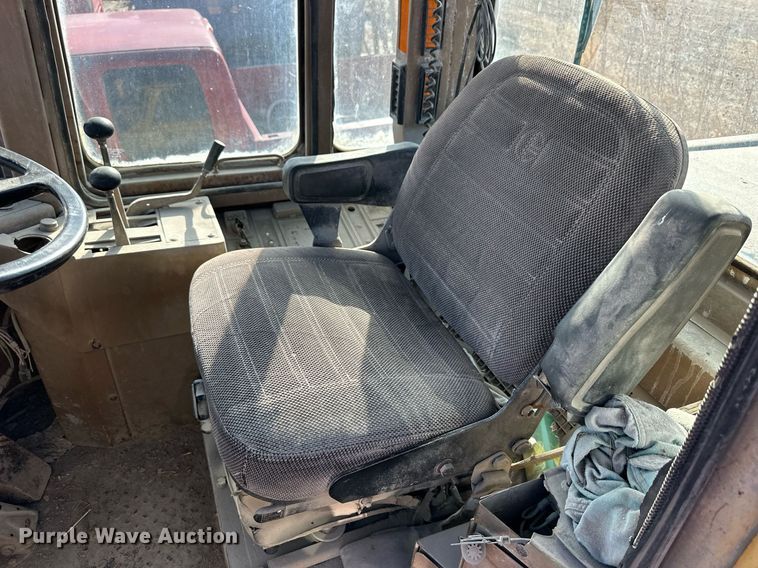 image for item NS9213 1984 Caterpillar 926 wheel loader