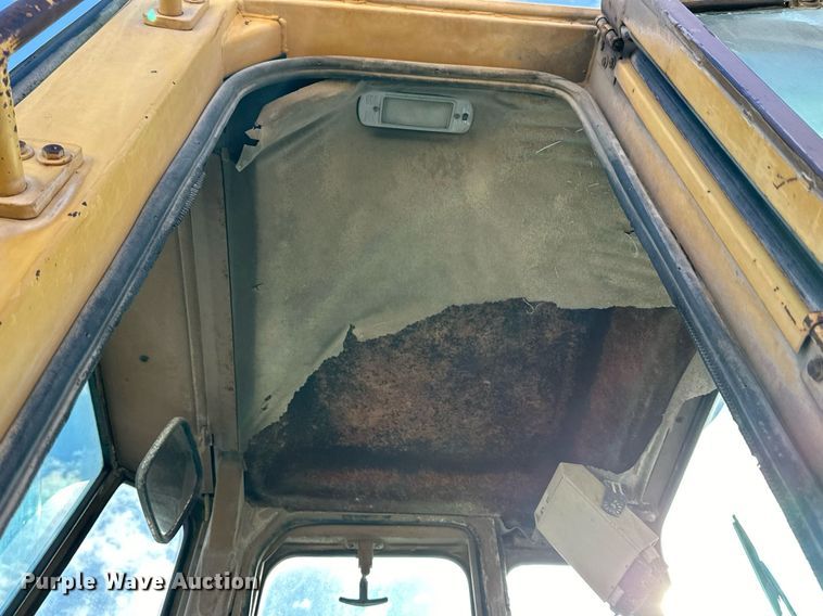 image for item NS9213 1984 Caterpillar 926 wheel loader