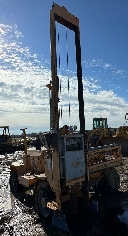 image for item NS9215 2000 Arrow Master 1350 drop hammer