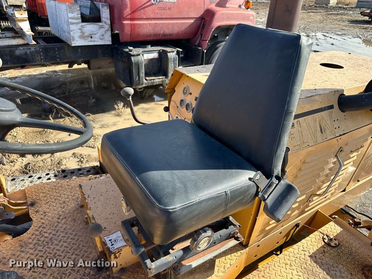 image for item NS9215 2000 Arrow Master 1350 drop hammer