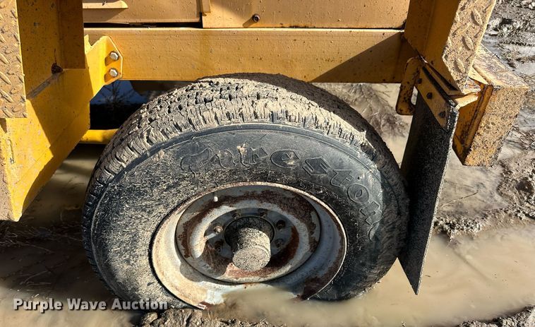 image for item NS9215 2000 Arrow Master 1350 drop hammer