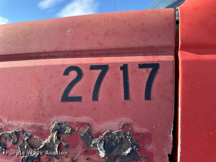 image for item NS9216 1992 GMC TopKick C5500 truck cab and chassis