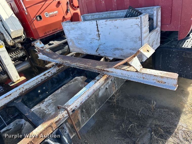 image for item NS9216 1992 GMC TopKick C5500 truck cab and chassis