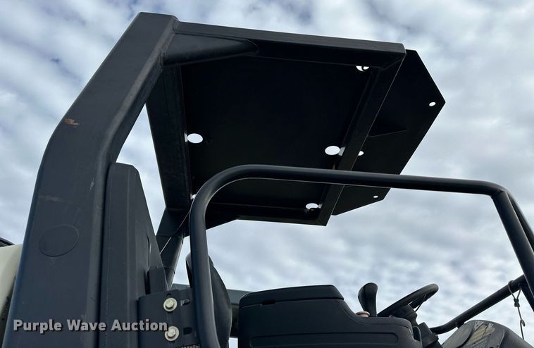 image for item NS9219 2005 Ingersoll Rand SD122F TF single drum vibratory roller