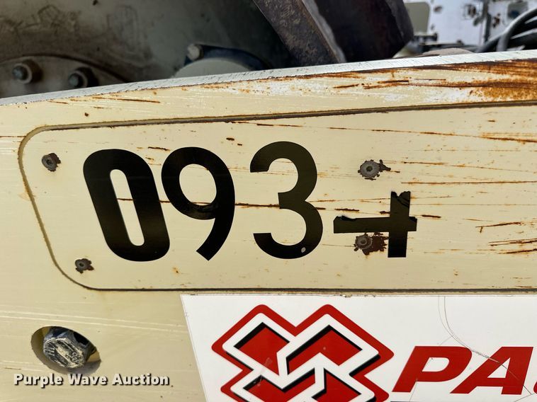 image for item NS9219 2005 Ingersoll Rand SD122F TF single drum vibratory roller