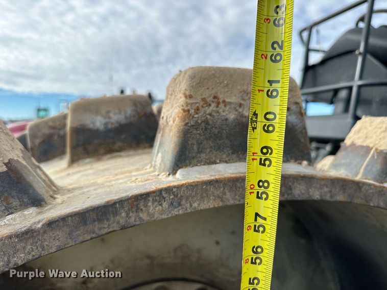 image for item NS9219 2005 Ingersoll Rand SD122F TF single drum vibratory roller