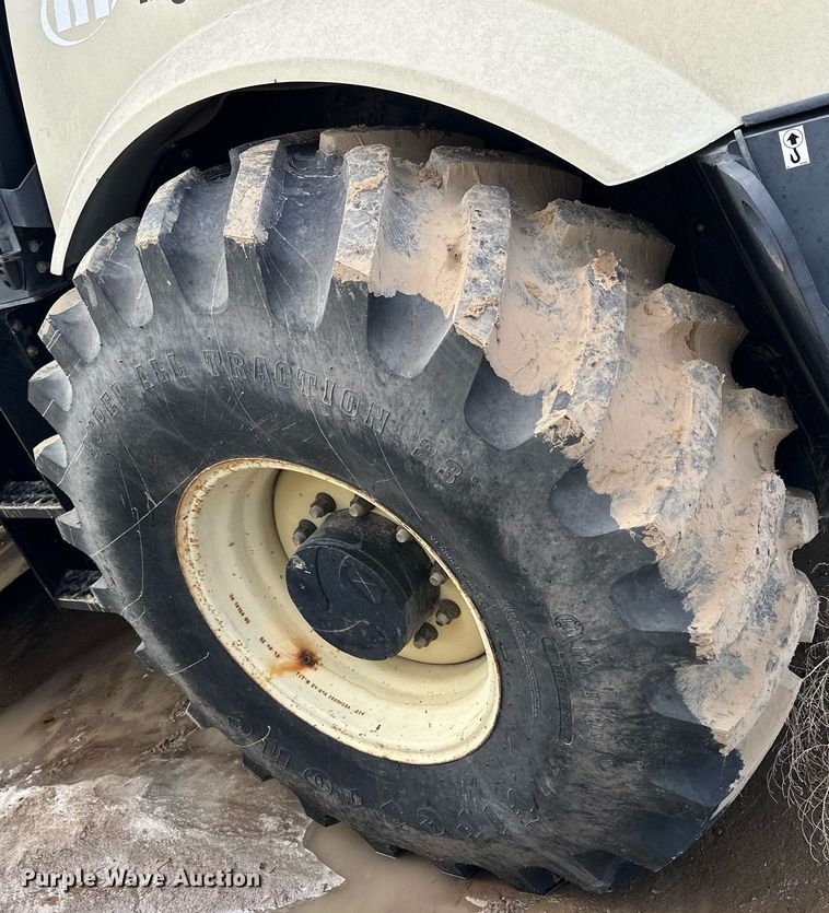 image for item NS9219 2005 Ingersoll Rand SD122F TF single drum vibratory roller