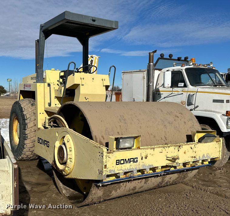image for item NS9220 1996 Bomag BW213D-2  single drum vibratory roller