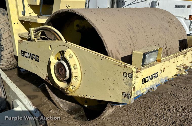image for item NS9220 1996 Bomag BW213D-2  single drum vibratory roller
