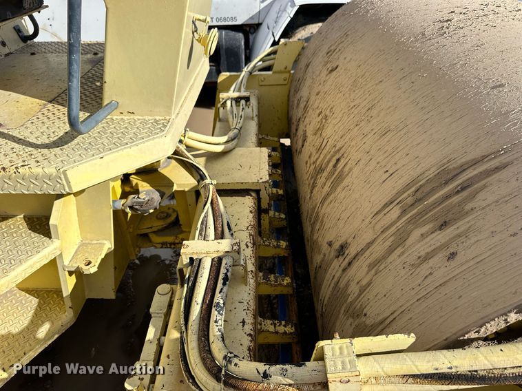 image for item NS9220 1996 Bomag BW213D-2  single drum vibratory roller