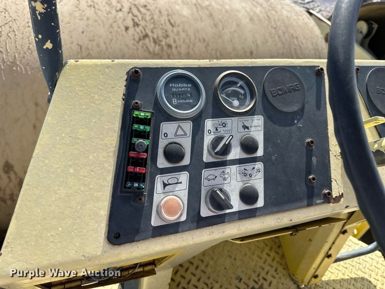 image for item NS9220 1996 Bomag BW213D-2  single drum vibratory roller