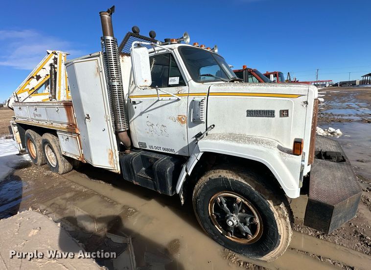 image for item NS9221 1982 GMC  Brigadier crane truck