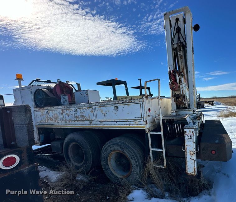 image for item NS9221 1982 GMC  Brigadier crane truck