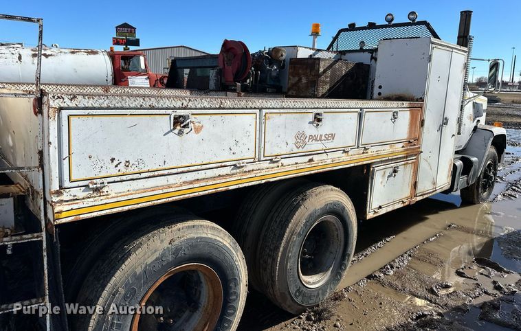 image for item NS9221 1982 GMC  Brigadier crane truck
