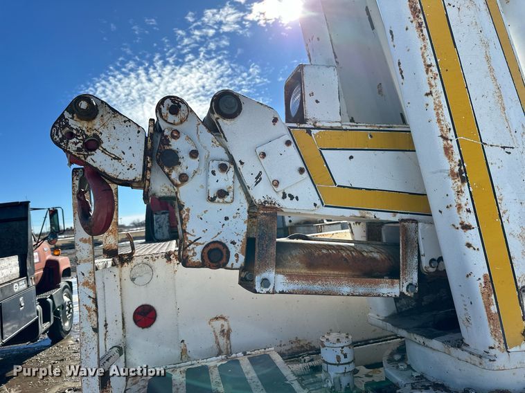 image for item NS9221 1982 GMC  Brigadier crane truck