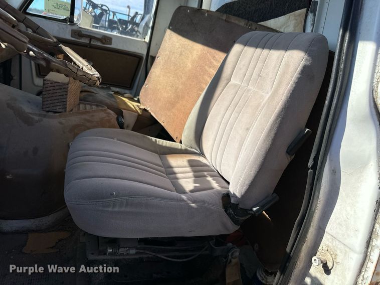 image for item NS9221 1982 GMC  Brigadier crane truck