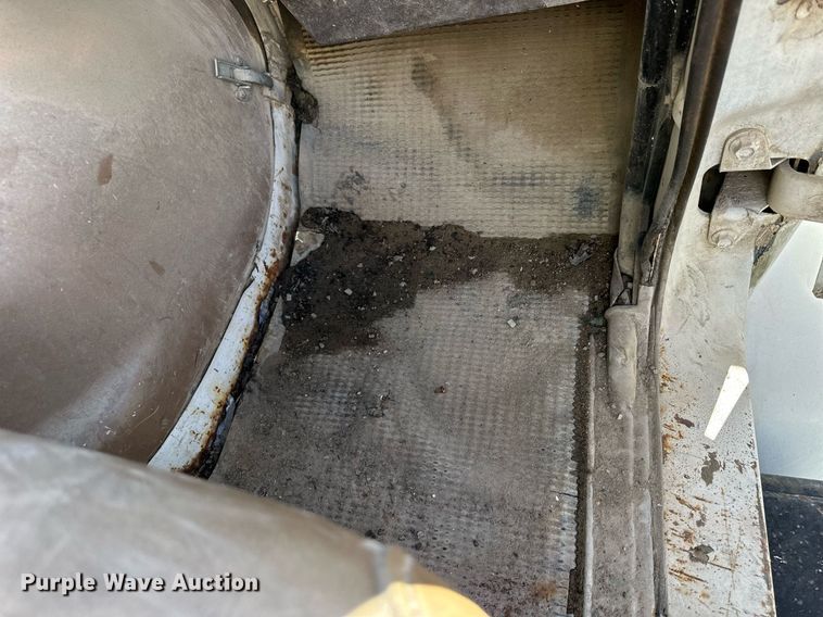 image for item NS9221 1982 GMC  Brigadier crane truck