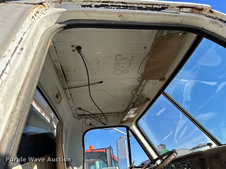 image for item NS9221 1982 GMC  Brigadier crane truck