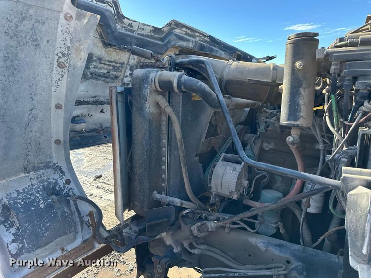 image for item NS9221 1982 GMC  Brigadier crane truck