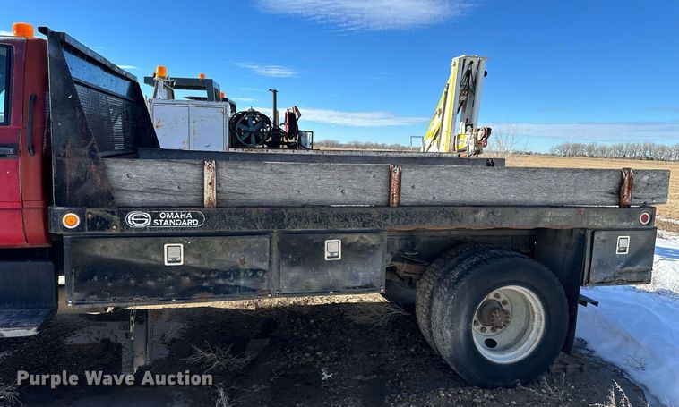 image for item NS9222 1994 Chevrolet Kodiak dump flatbed truck