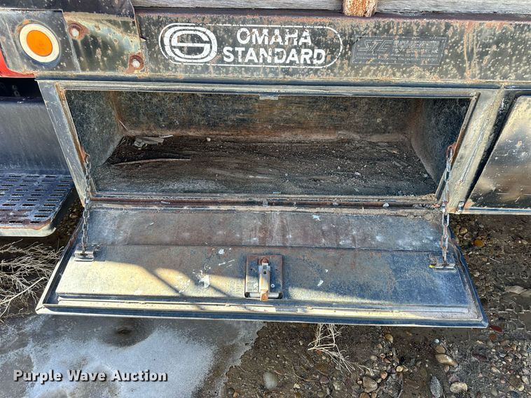 image for item NS9222 1994 Chevrolet Kodiak dump flatbed truck