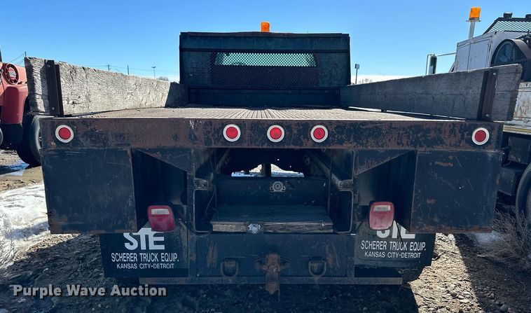 image for item NS9222 1994 Chevrolet Kodiak dump flatbed truck
