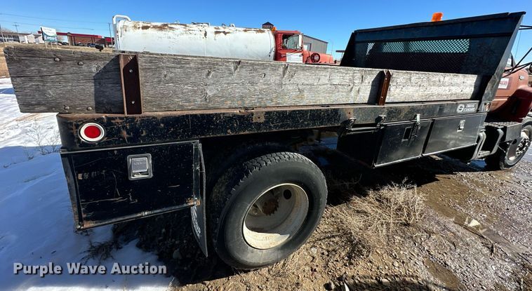 image for item NS9222 1994 Chevrolet Kodiak dump flatbed truck